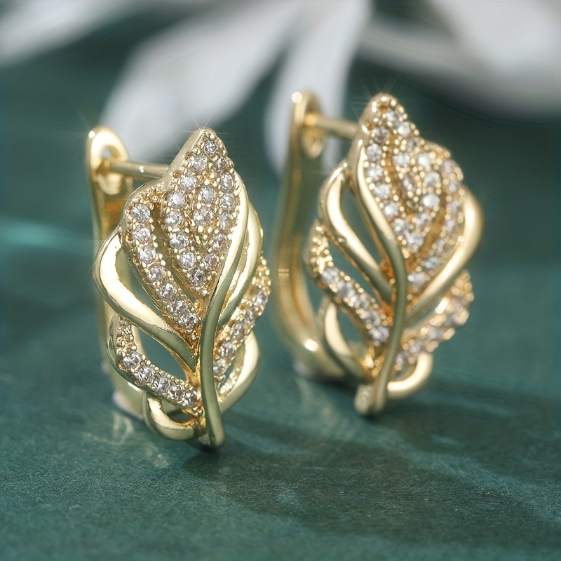 Women's Elegant Minimalist Copper Leaf Clip-On Earrings